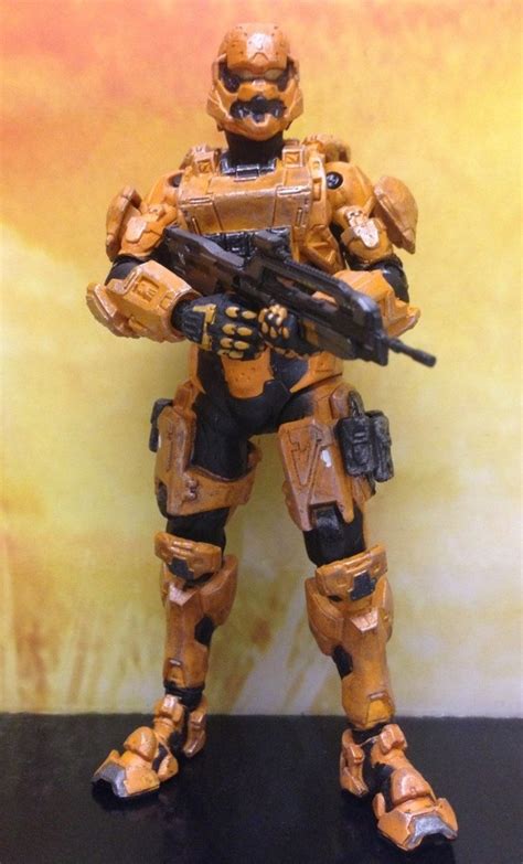 Mcfarlane Halo 4 Series 1 Extended Exclusive Orange Spartan Soldier