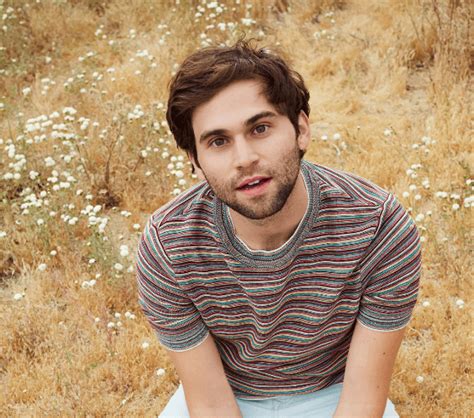 Jake Borelli Talks Greys Anatomy Coming Out And Role In Queer Rom