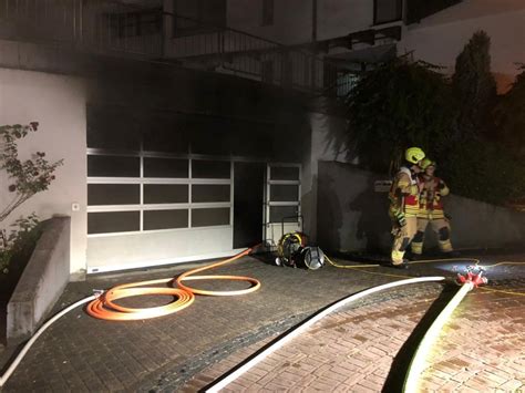 Nach Brand In Tiefgarage Polizei Vermutet Brandstiftung