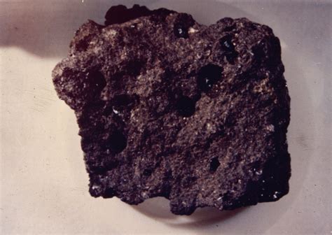 Фото образцов лунного грунта - 84 фото