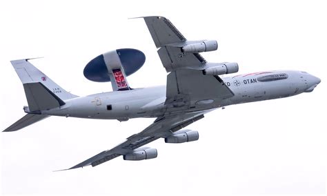 Boeing E A Sentry Awacs Aufkl Rungs Und Leitzentrale Der Nato Awacs