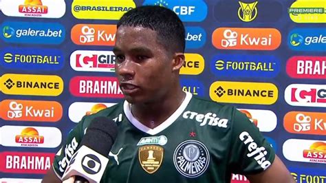 Endrick se emociona ao falar do avô após estreia pelo Palmeiras Assista