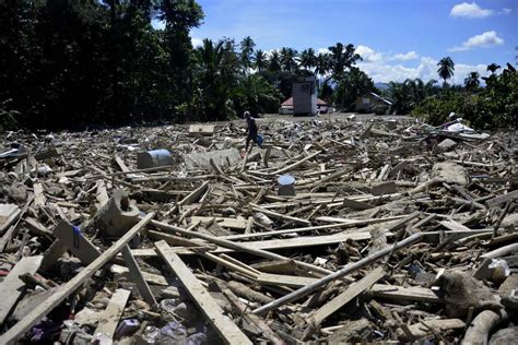 Korban Banjir Bandang Luwu Utara 36 Orang BNPB Perpanjang Pencarian