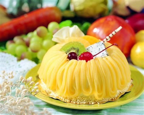 Еда и напитки 2 | Desserts, Fresh cake, Fruitcake recipes