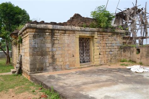 Sree Meenakshi Sundareswarar Templegunamangalam