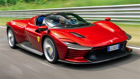 New Ferrari SP3 Daytona 2022 review - pictures | Auto Express