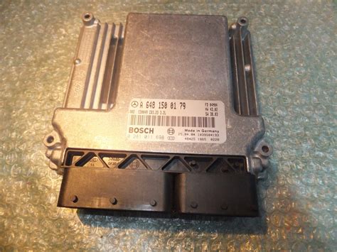 CENTRALITA UCE DEL MOTOR A6481500179 BOSCH 0281011698 MERCEDES BENZ