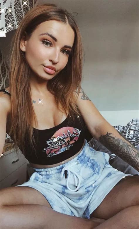 Feel Free To Text Me Nudes Girlsinhoods NUDE PICS ORG