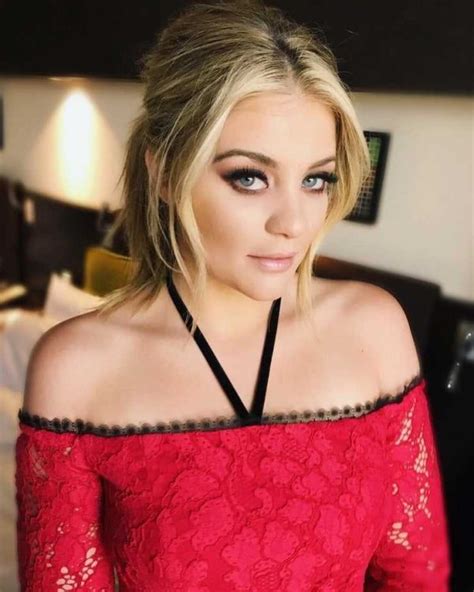 Lauren Alaina Nude And Sexy Pics AND LEAKED Sex Tape Meet The Hottest Celebrity Leaks X