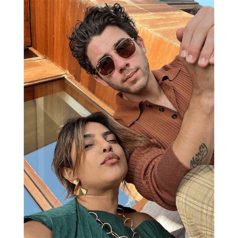 Priyanka Chopra Nick Jonas Romantic Drive In A Fancy Convertible Will