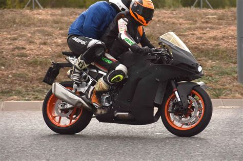Ktm Supersport Betrapt Tijdens Tests Op De Openbare Weg Motornieuws