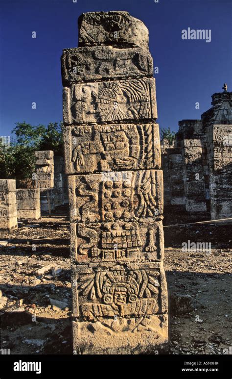 Grupo De Las Mil Columnas 1000 Columns Mayan Ruins At Chichen Itza