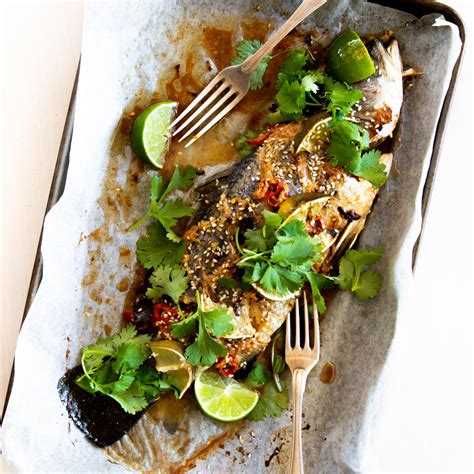 Thai Baked Barramundi Leah Itsines