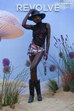 Adut Akech Flaunts Her Nude Tits Legs At Revolve Festival At