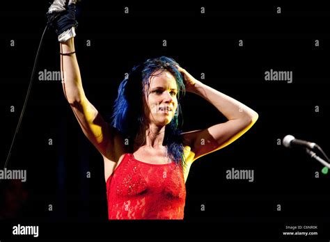Juliette Lewis Performing At Rock Im Ring Bolzano Italy 090710