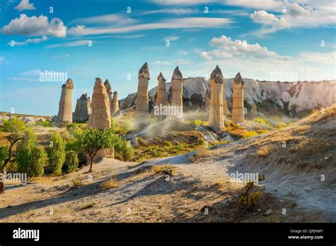 Love Valley Cappadocia Historischer Nationalpark G Reme Love Valleys