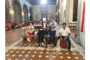 Connacionales En Florencia Celebran La Independencia Con Misa Solemne