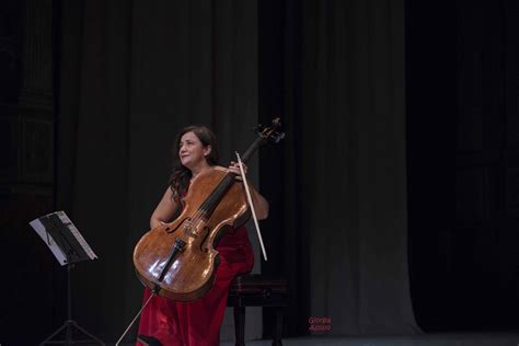 La Violoncellista Silvia Chiesa Recital Di Violoncello Sol Flickr