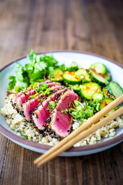 Seared Ahi Tuna Steaks With Sesame Seed Crust Mins Off