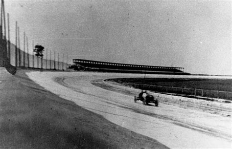 Historic Photos Show The Worlds Most Famous Airports Then Now