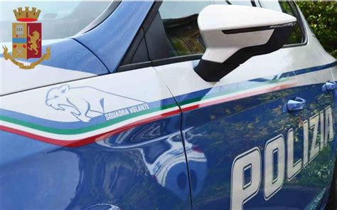 Varese Aggredisce La Ex E Pugnala Il Padre Di Lei Arrestato Un 37enne