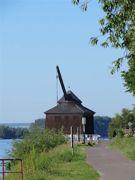 Oestrich Crane Old Rhine Free Photo On Pixabay Pixabay