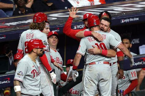 Astros Vs Phillies Así Se Vivió El Primer Juego De La Serie Mundial En