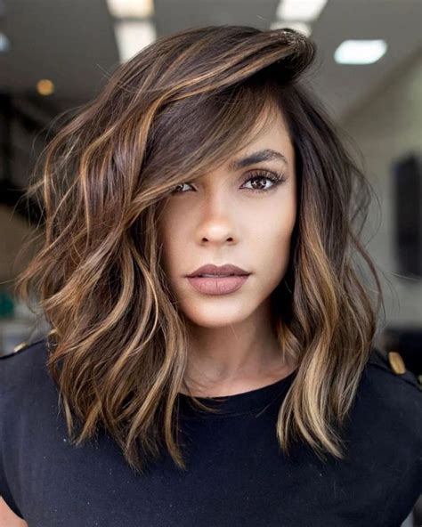 Balayages Para Morenas Así Son Las Mechas Del Momento