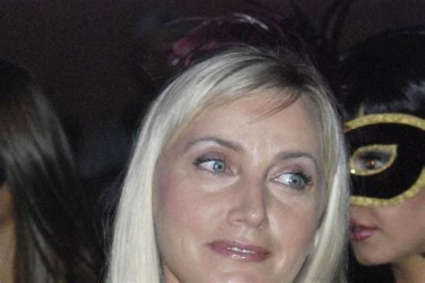 Елена Йончева със забрана да влиза в Украйна - tv.dir.bg