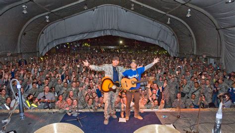 USO, Military Warriors Support Foundation honor Toby Keith’s commitment ...