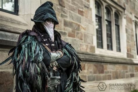 Bloodborne Eileen The Crow Cosplay Amino