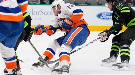 Barzal Finally Scores His First Two Goals But Isles Lose To Stars