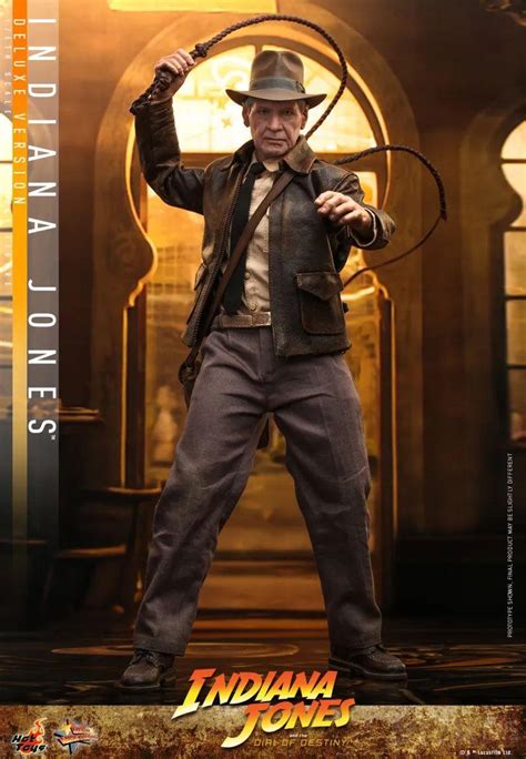 Hot Toys MMS 印第安纳琼斯与纹章印第安纳琼斯 比例收藏级人偶 豪华版 酷玩潮CHAO