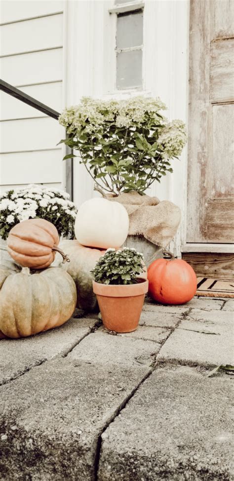 Fall Farmhouse Front Porch Inspiration - Diana Marie Home