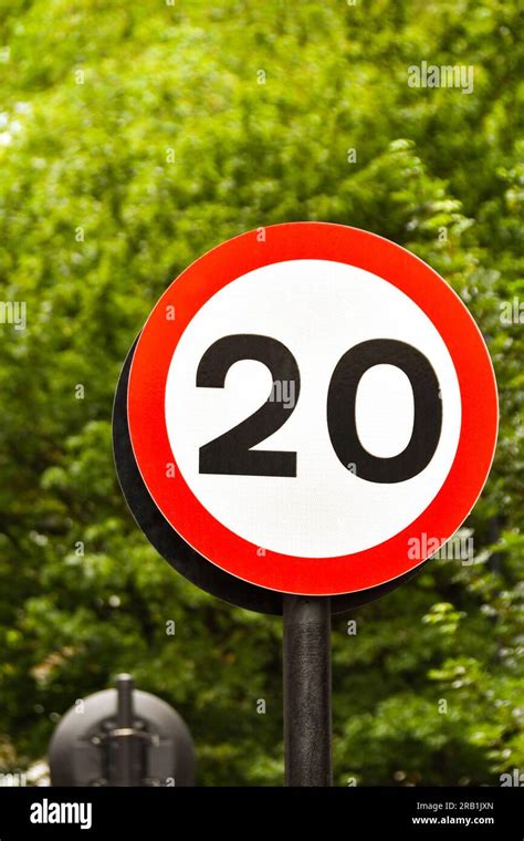 Road Sign Marking The Start Of A 20 Mph Speed Limit Zone In A