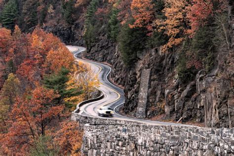 How To Experience Fall Foliage In The Catskills Trazee Travel