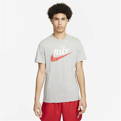 Men's Graphic Tees & T-Shirts. Nike.com