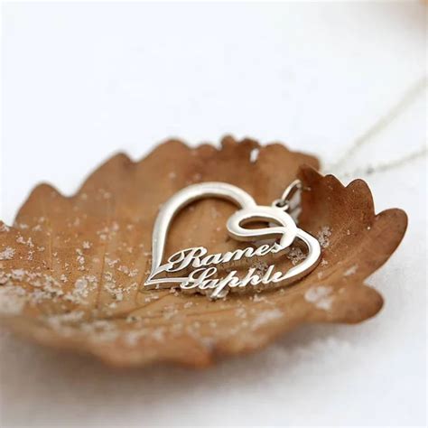 Customize Couple Name Locket & Necklace in Beautiful Design - Gifts72