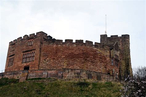 Enjoy Your Time With Beautiful Places Tamworth Castle Years Of History