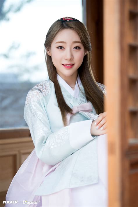 Naver X Dispatch Yeonjung Cosmic Girls Wjsn Photo