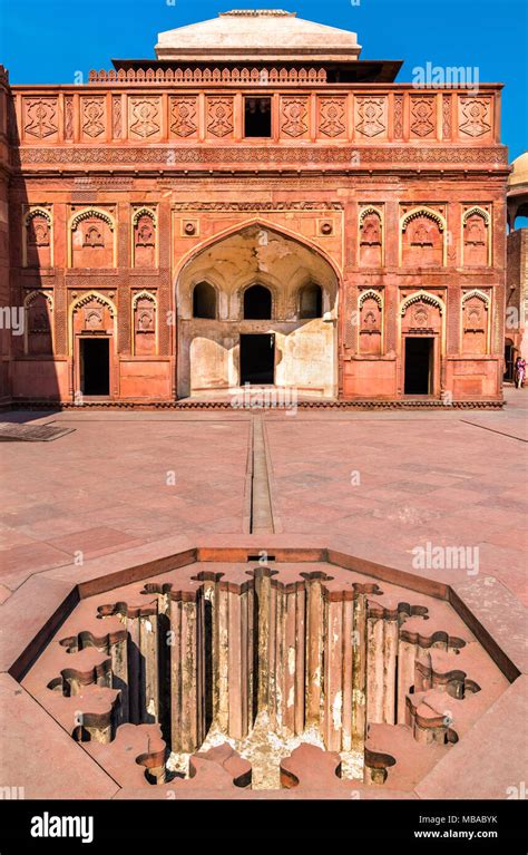 Jahangiri Mahal A Palace At Agra Fort Unesco World Heritage Site In