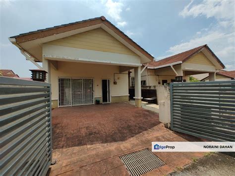 SINGLE STOREY SEMI DETACHED KOTA PUTERI BATU ARANG RAWANG For Sale