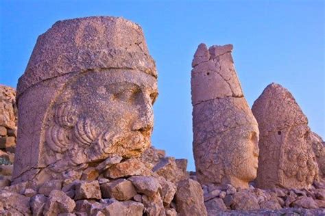 Los Monumentos Más Extraños Del Mundo Viajar