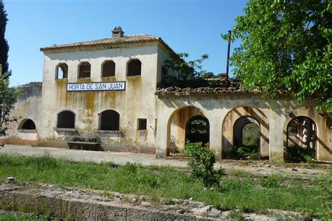 Antiga Estaci D Horta De Sant Joan Bicisports Aubanell