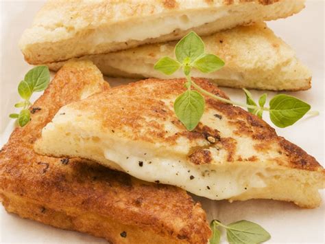 Grilled Mozzarella Toast Recipe Eat Smarter USA