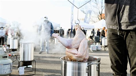 Frying turkeys can explode. Here's how to avoid that : NPR