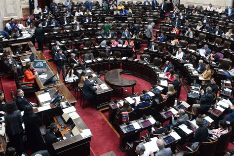 Beneficios de ganancias para personal de salud Diputados aprobó una