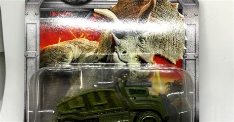 JULIAN S HOT WHEELS BLOG Triceratops 2018 Jurassic World Character Car