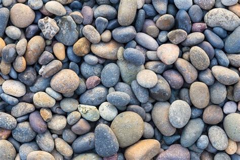 What Size River Rock Is Best for Landscaping?