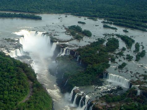 Foz do Iguacu, Brazil - The Traveller